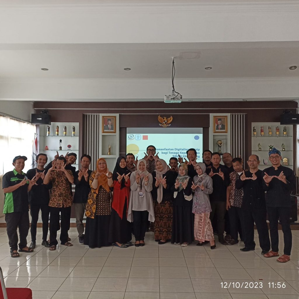 In House Training SMA N 19 Bandung